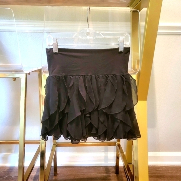 bebe | Silk Mini Skirt - Picture 2 of 5